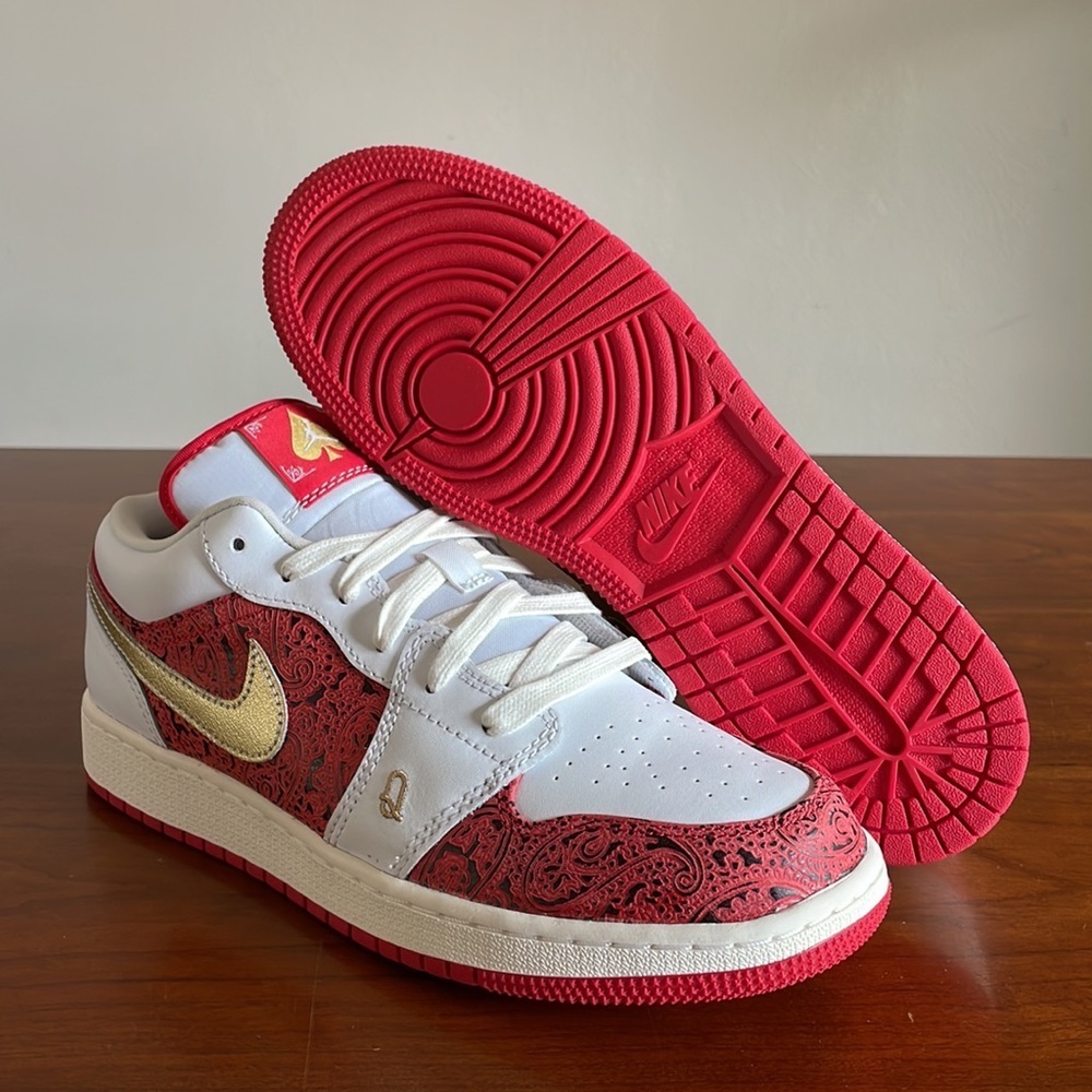 Air Jordan 1 Low SE Spades MENS DJ5185-100 (GS) DJ5186-100 New with Defects - Picture 1 of 6